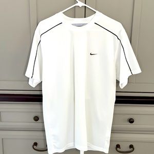 Men’s Nike mesh shirt